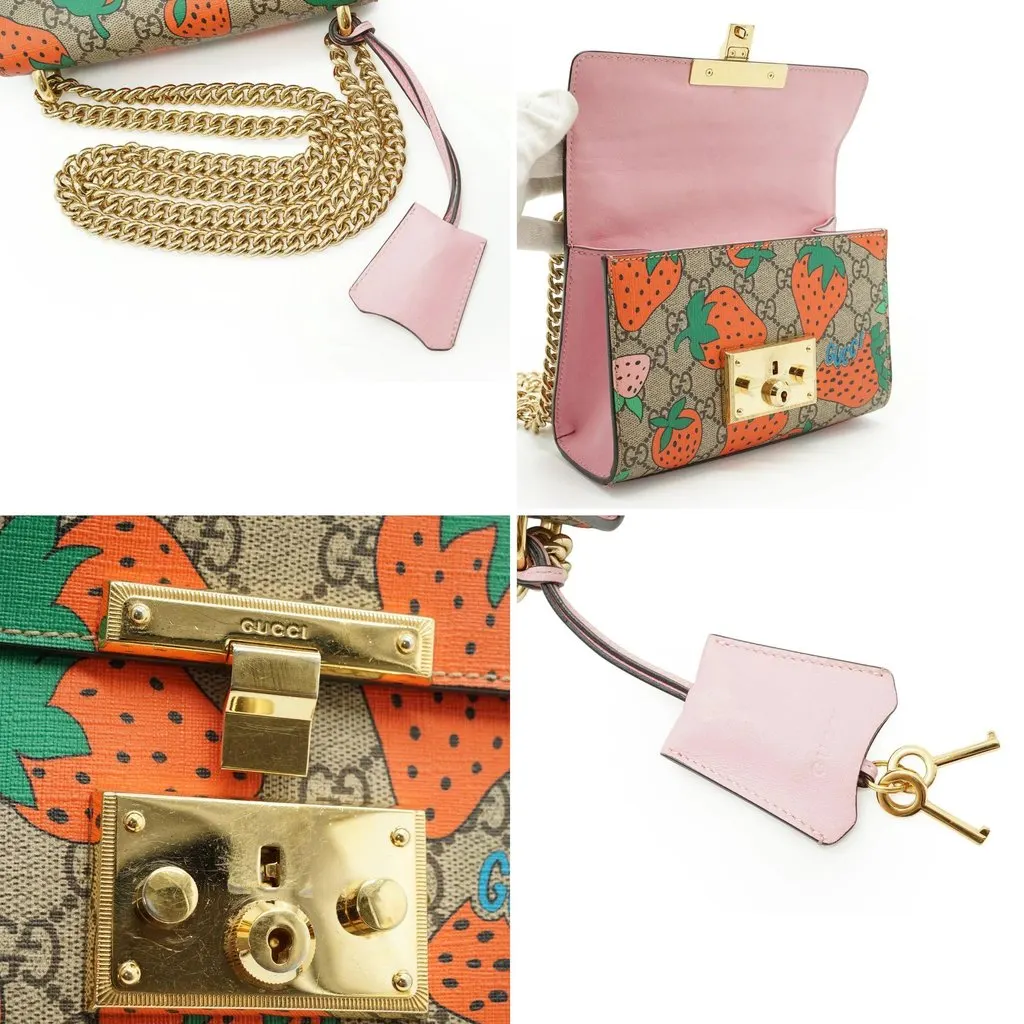 Gucci Shoulder Bag Padlock Pink Canvas Good - Model View
