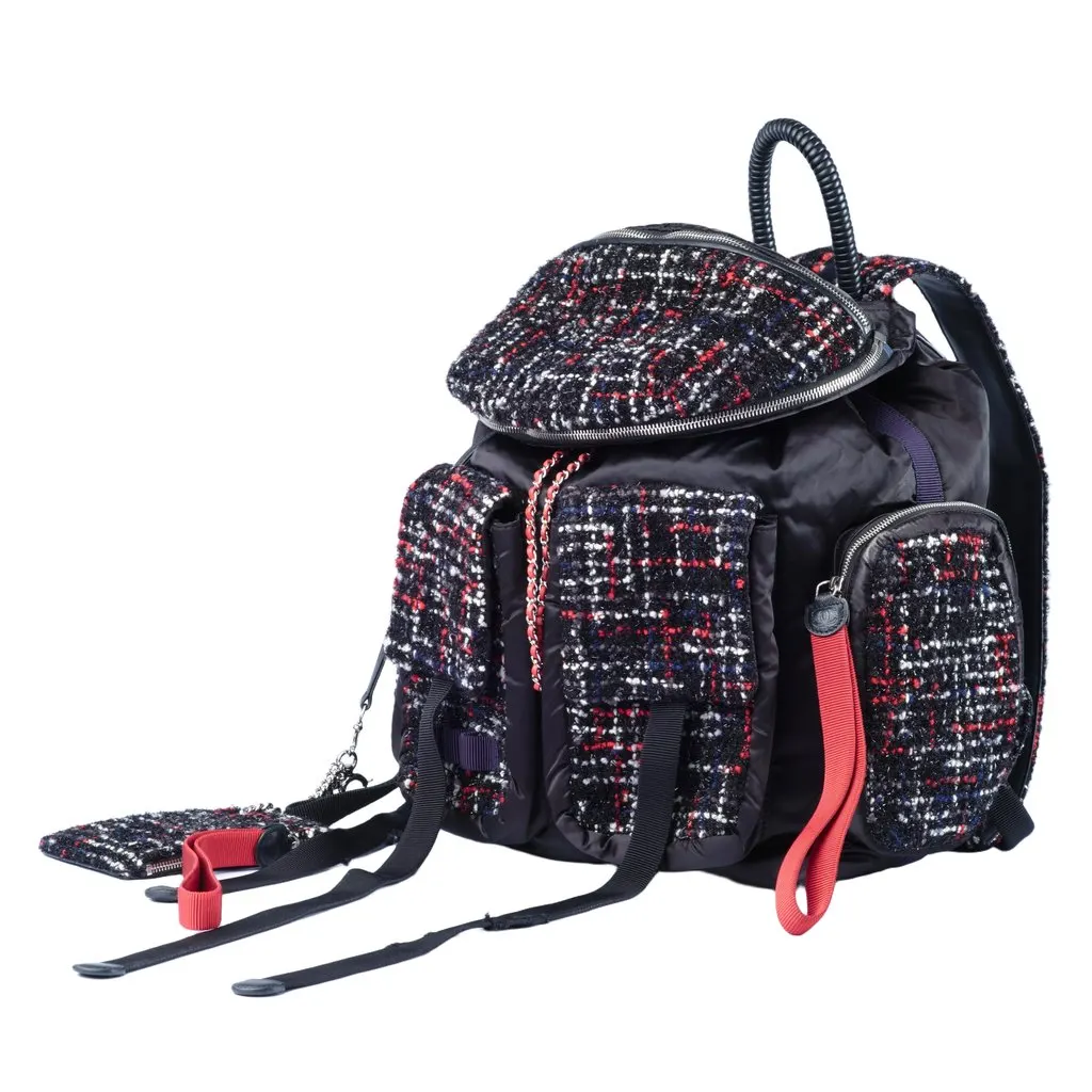 Chanel Fall 2017 Ready-to-Wear Astronaut Essentials Tweed & Nylon Backpack - '10s Black Tweed Good - Back View