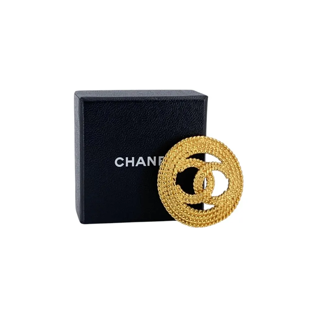 Chanel Brooch Gold Good - Back View