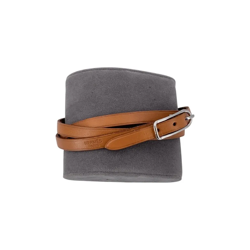 Hermès Bracelet Beige Leather Good - Back View