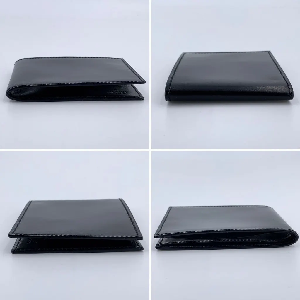 Gucci Wallet Black Leather Good - Model View
