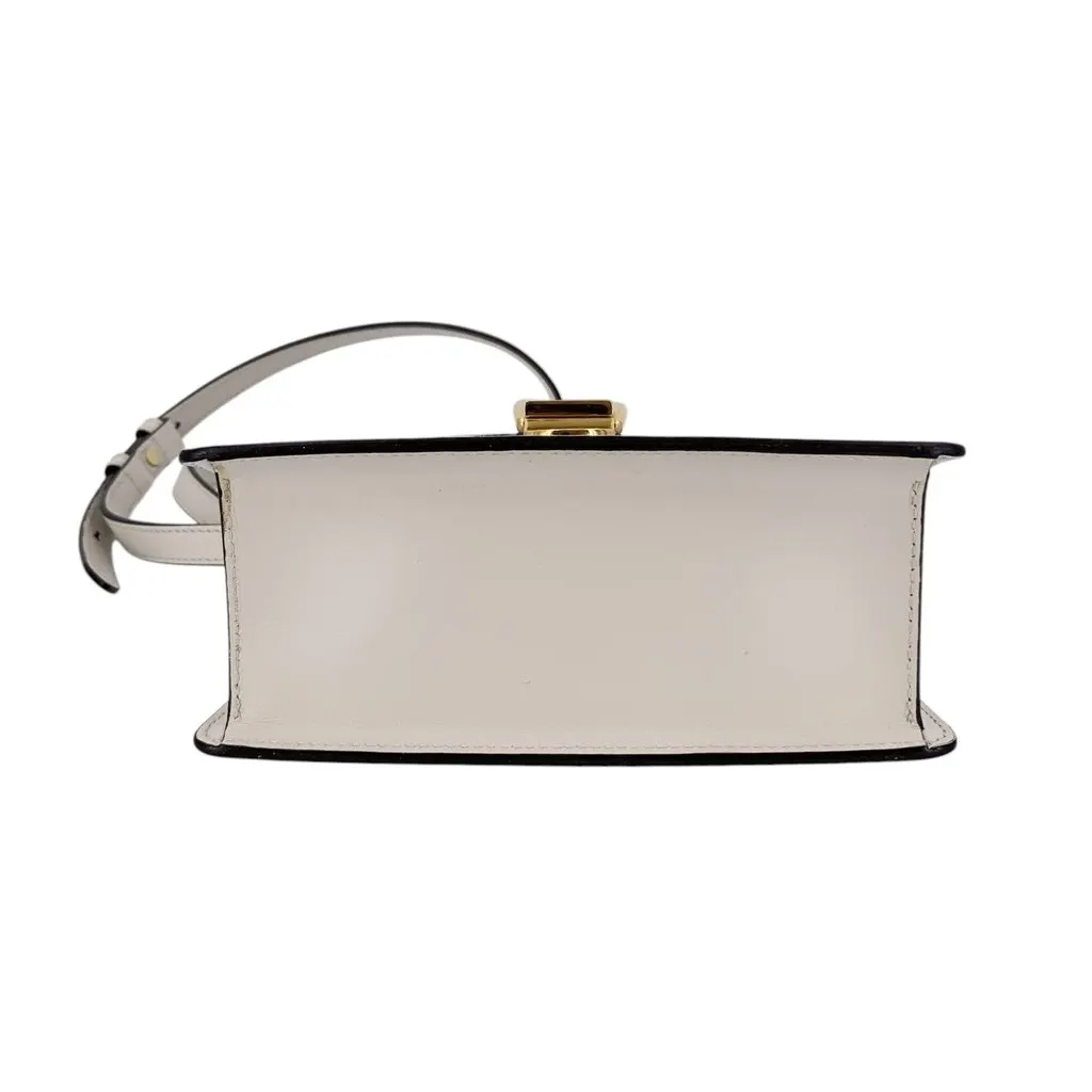 Gucci Handbag Sylvie White Leather Good - Model View