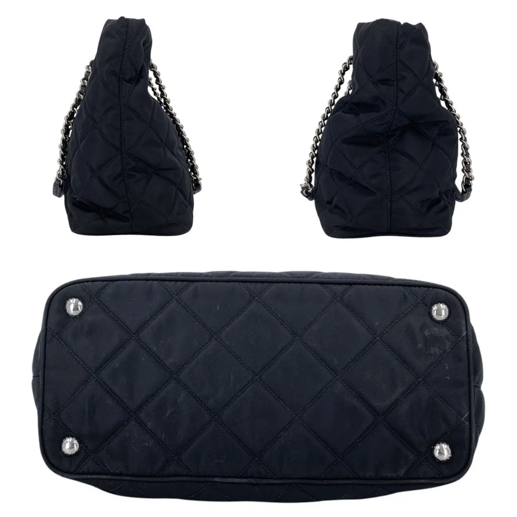 Prada Tote Bag Vintage Tessuto Black Polyamide Good - Model View