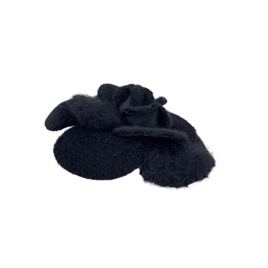 Chanel Brooch Camel Wool Good - Box View