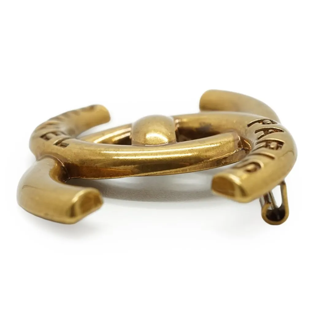 Chanel Brooch Gold Good - Model View