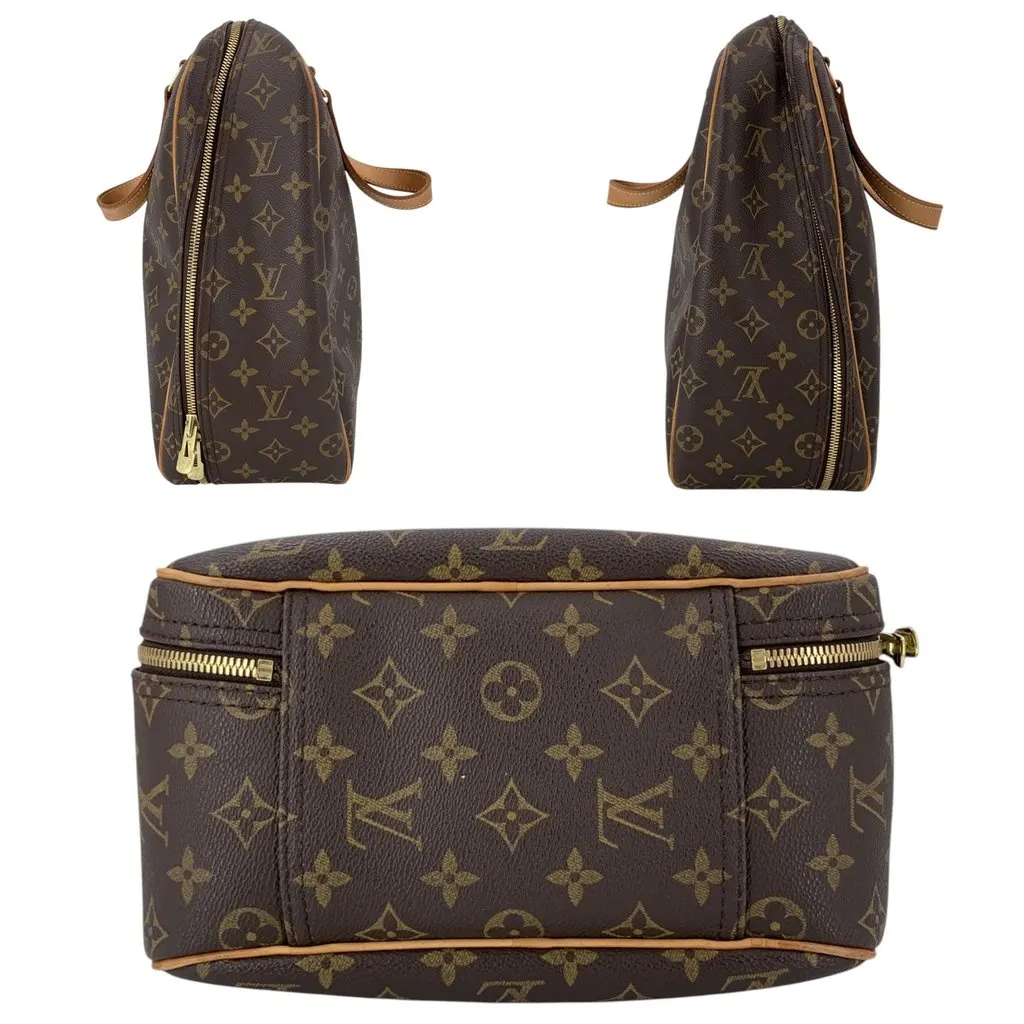Louis Vuitton Handbag Vintage Excursion Brown Canvas Good - Model View