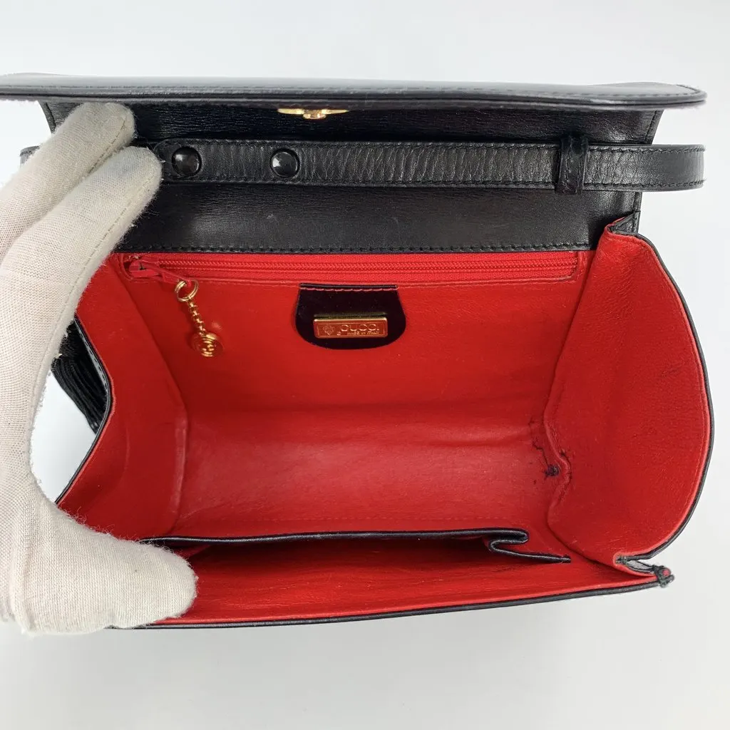 Gucci Shoulder Bag Vintage Black Tassel Black Leather Good - Box View