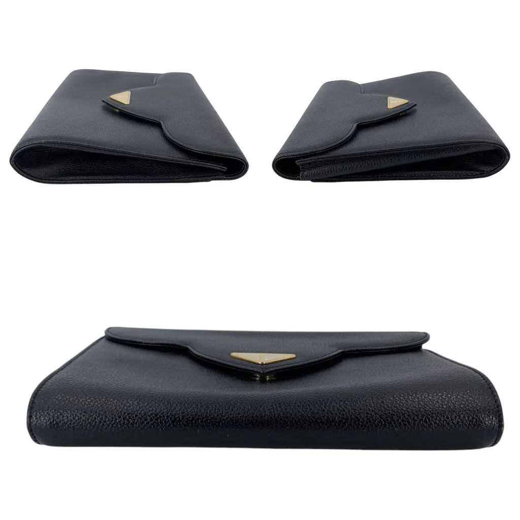 Saint Laurent Clutch Bag Vintage Envelope Black Leather Good - Model View
