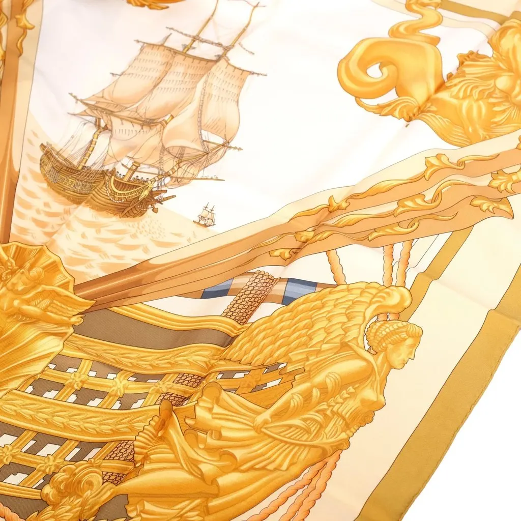Hermès “Zéphyr” Gold Silk Carré 90 Scarf By Julia Abadie - '90s Gold Silk Good - Inside View