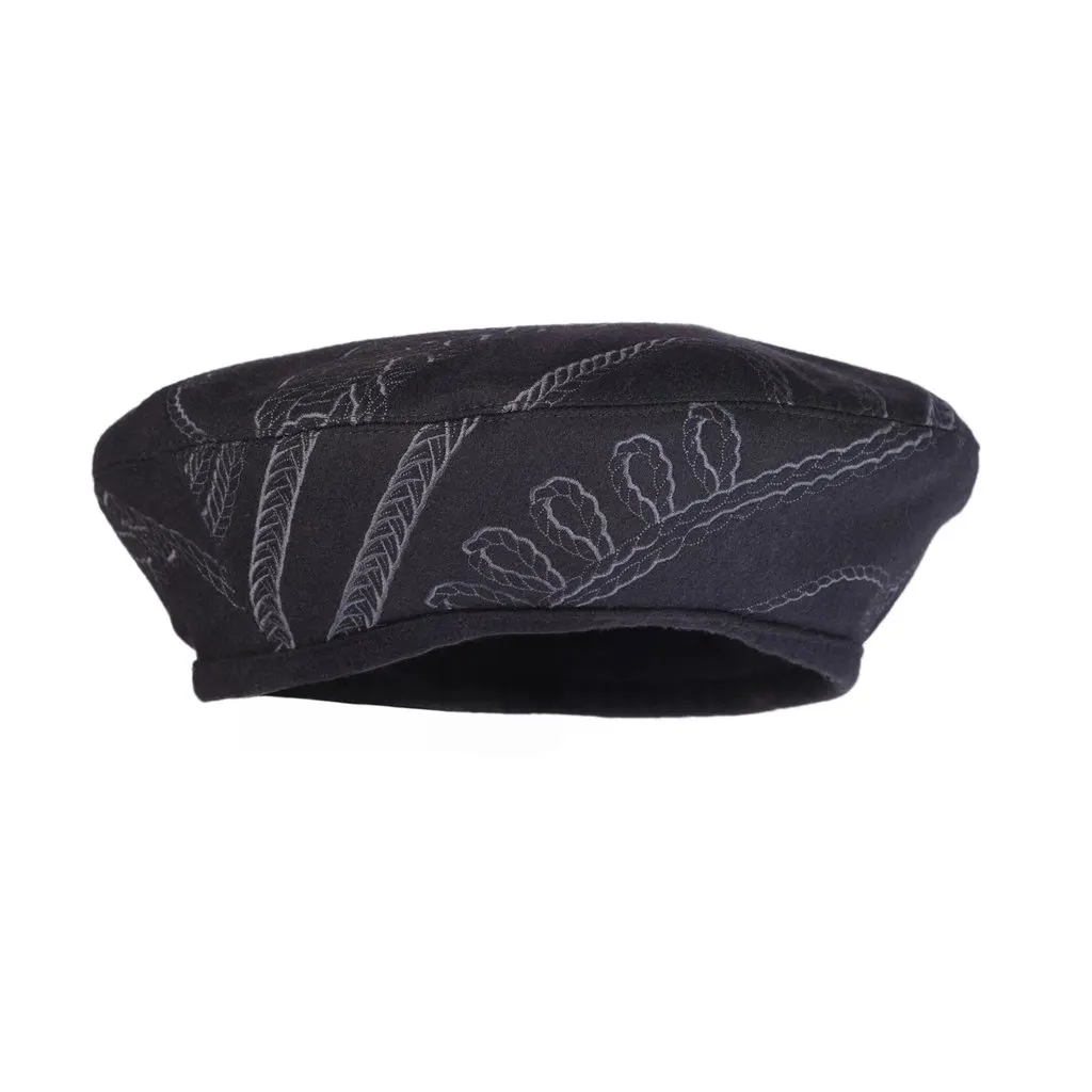 Hermès Saint-Honoré en Finesse Black Wool Beret - '20s Black Wool Good - Back View