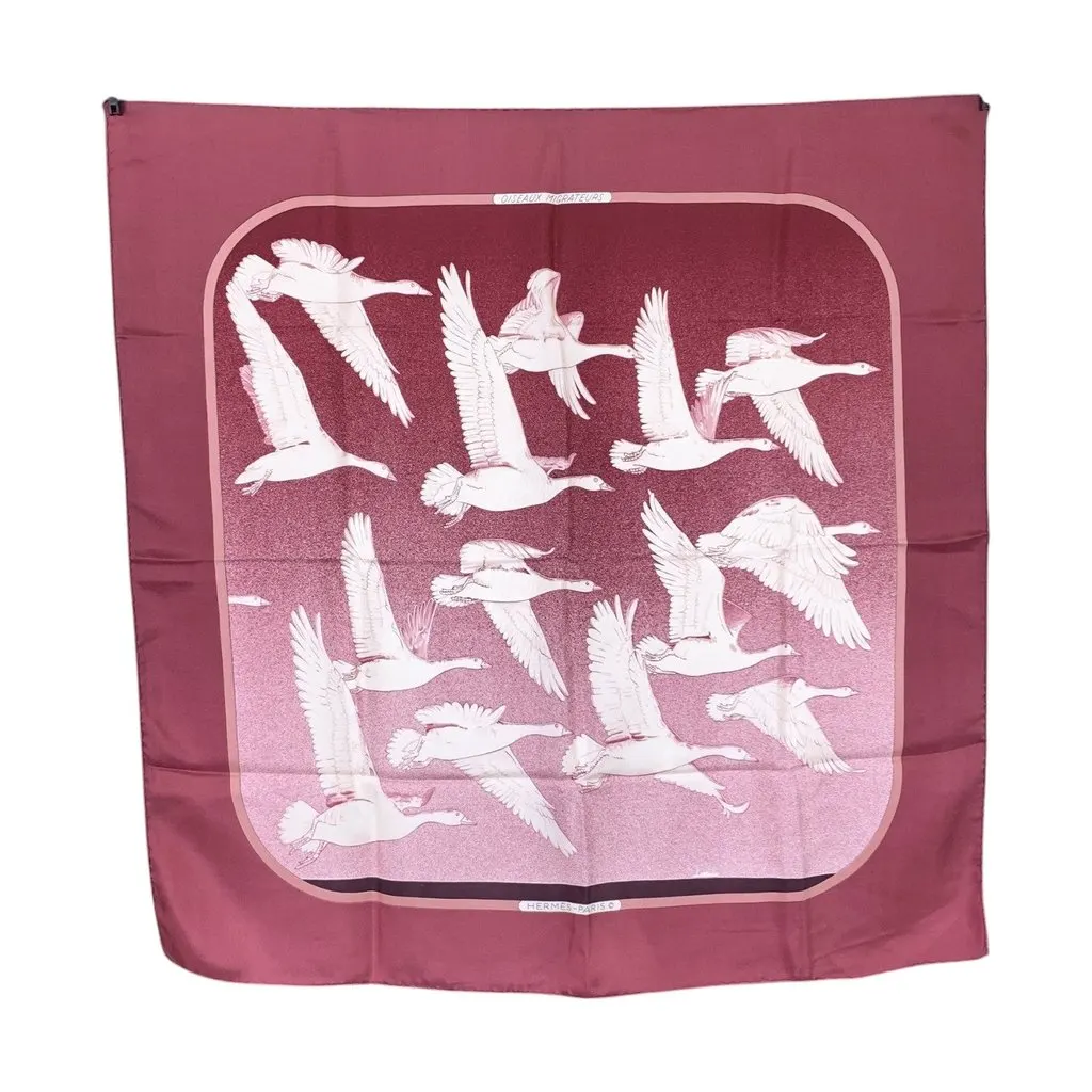 Hermès Scarf Burgundy Silk Good - Front View