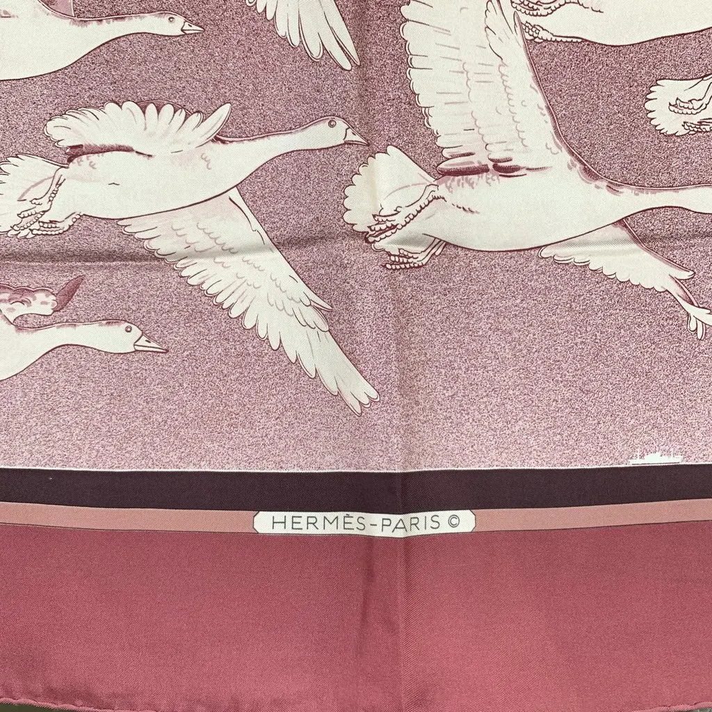 Hermès Scarf Burgundy Silk Good - Inside View