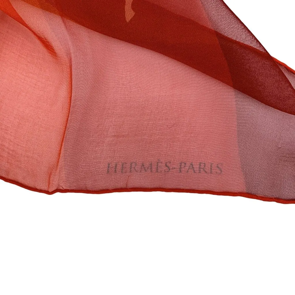 Hermès Scarf Red Silk Good - Model View
