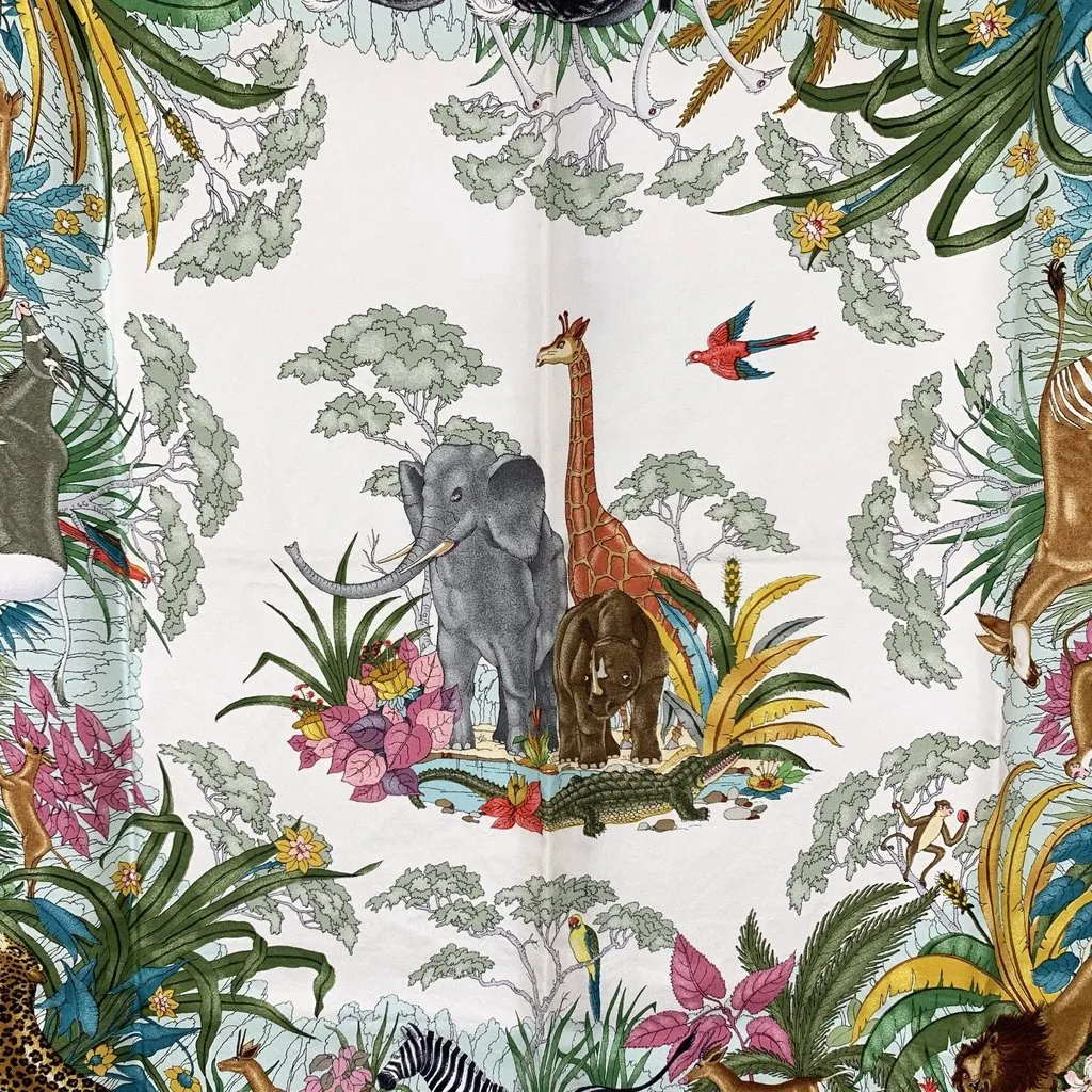 Gucci Scarf White Silk Good - Back View