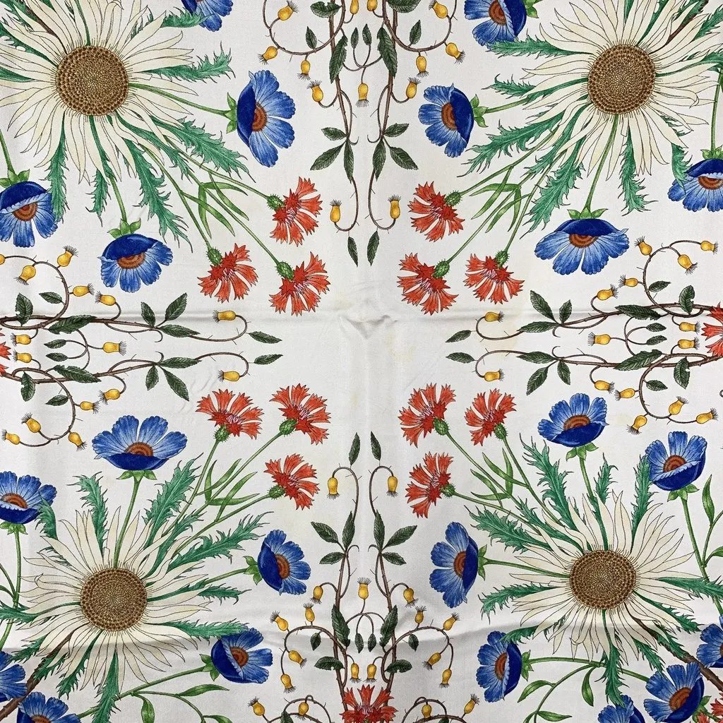 Gucci Scarf White Silk Good - Back View