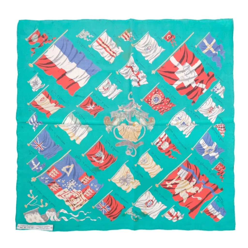 Hermès “Pavois” Green Silk Carré Scarf by Philippe Ledoux - '90s Green Silk Good - Back View