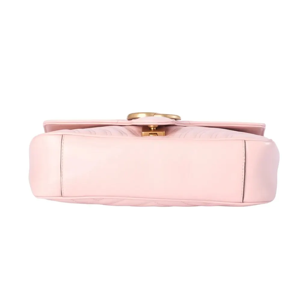 Gucci GG Marmont Medium Perfect Pink Matelassé Leather Shoulder Bag - '10s Pink Leather Good - Model View
