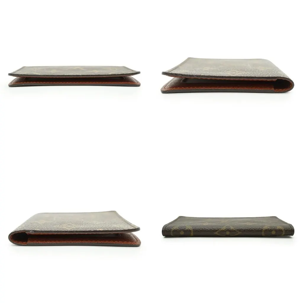 Louis Vuitton Wallet Brown Canvas Good - Model View