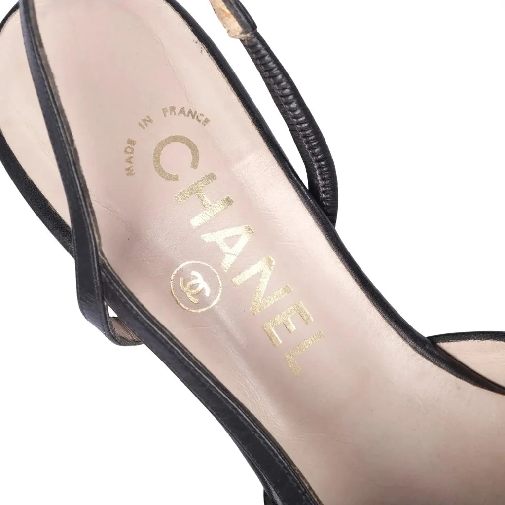 Chanel Vintage Black Leather & Satin Cap-Toe Slingback Pumps - '00s Black Leather Good - Model View