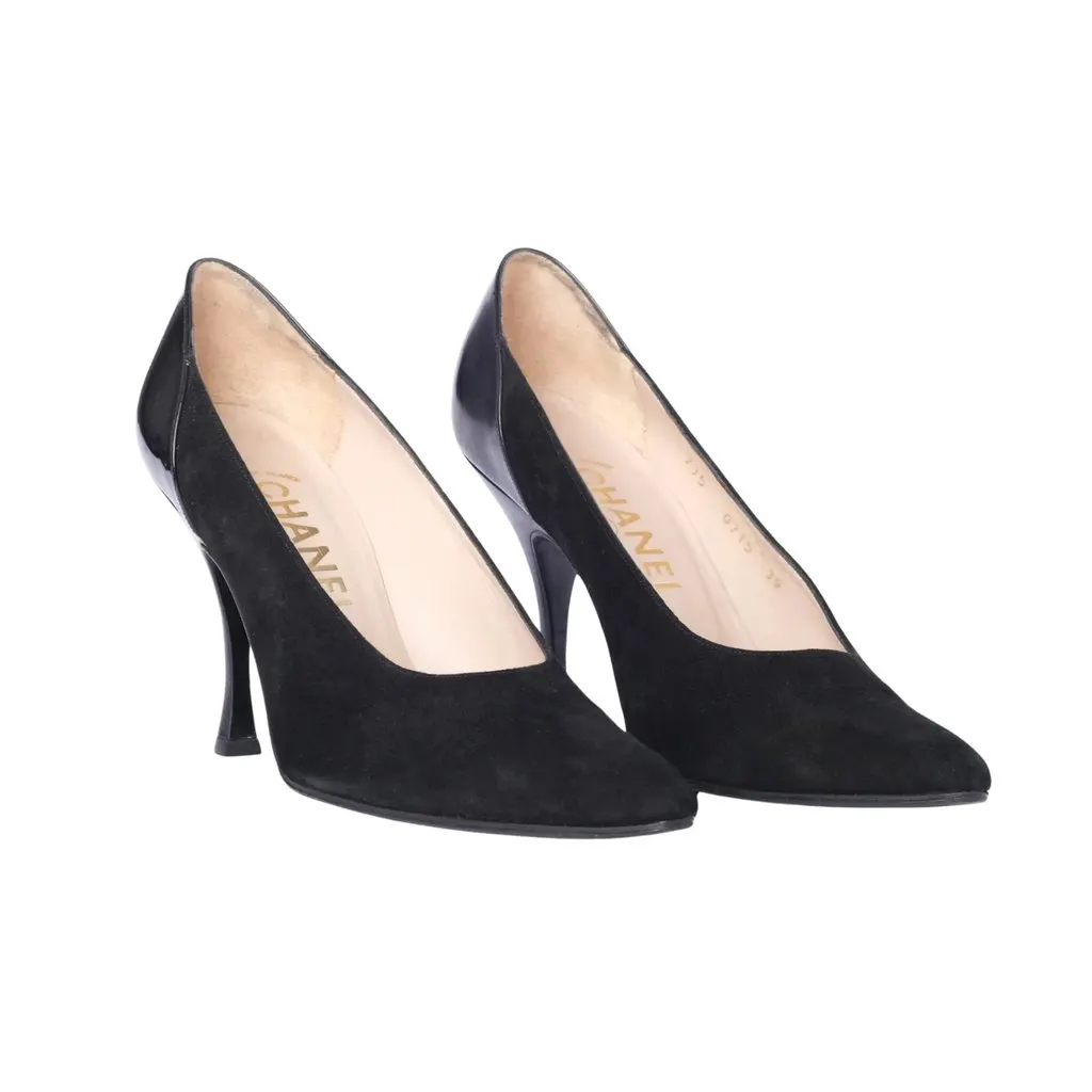 Chanel Black Suede Leather and Patent Leather Pumps - '90s Black Suede Good - Back View