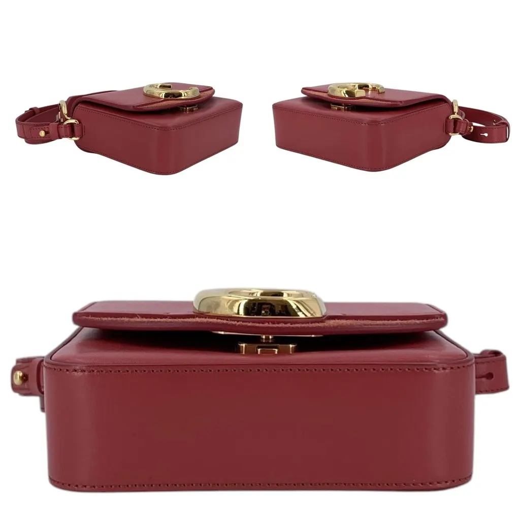 Chloé Handbag C Red Leather Good - Model View
