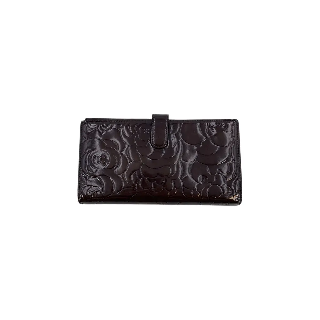 Chanel Wallet Camel Leather Good - Back View