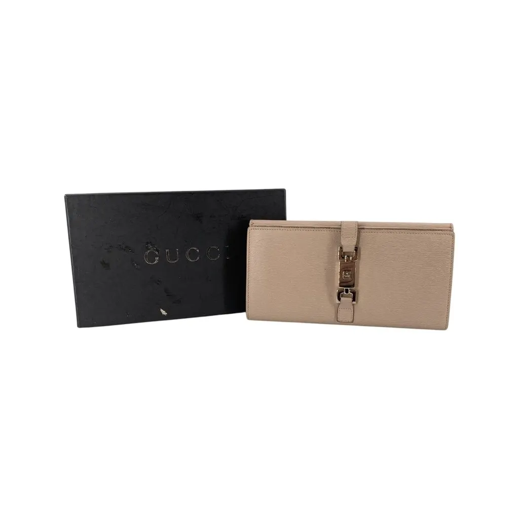 Gucci Wallet Pink Leather Good - Back View