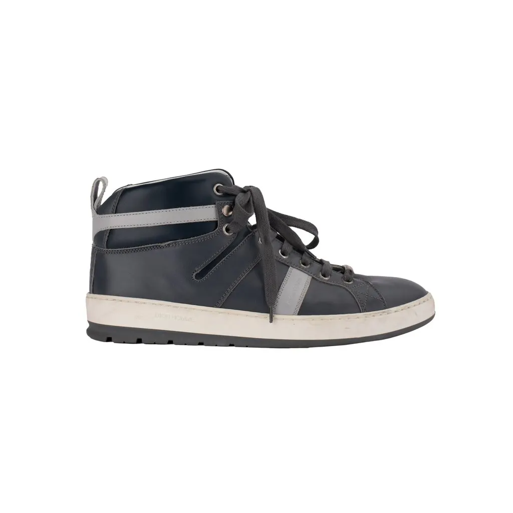 Christian Dior and White Sneakers - '10s White Leather Good - Front View