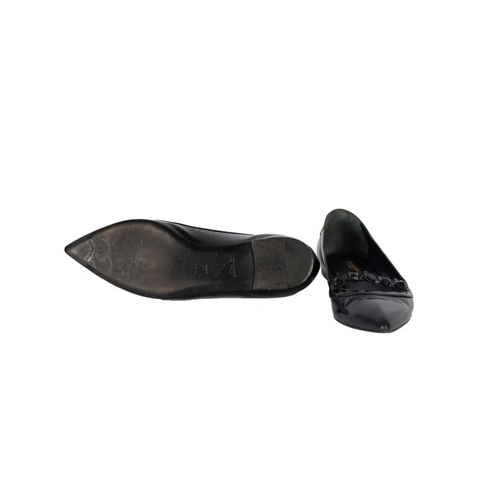 Louis Vuitton Black Fleur Pointed Toe Flat - '10s Black Good - Box View