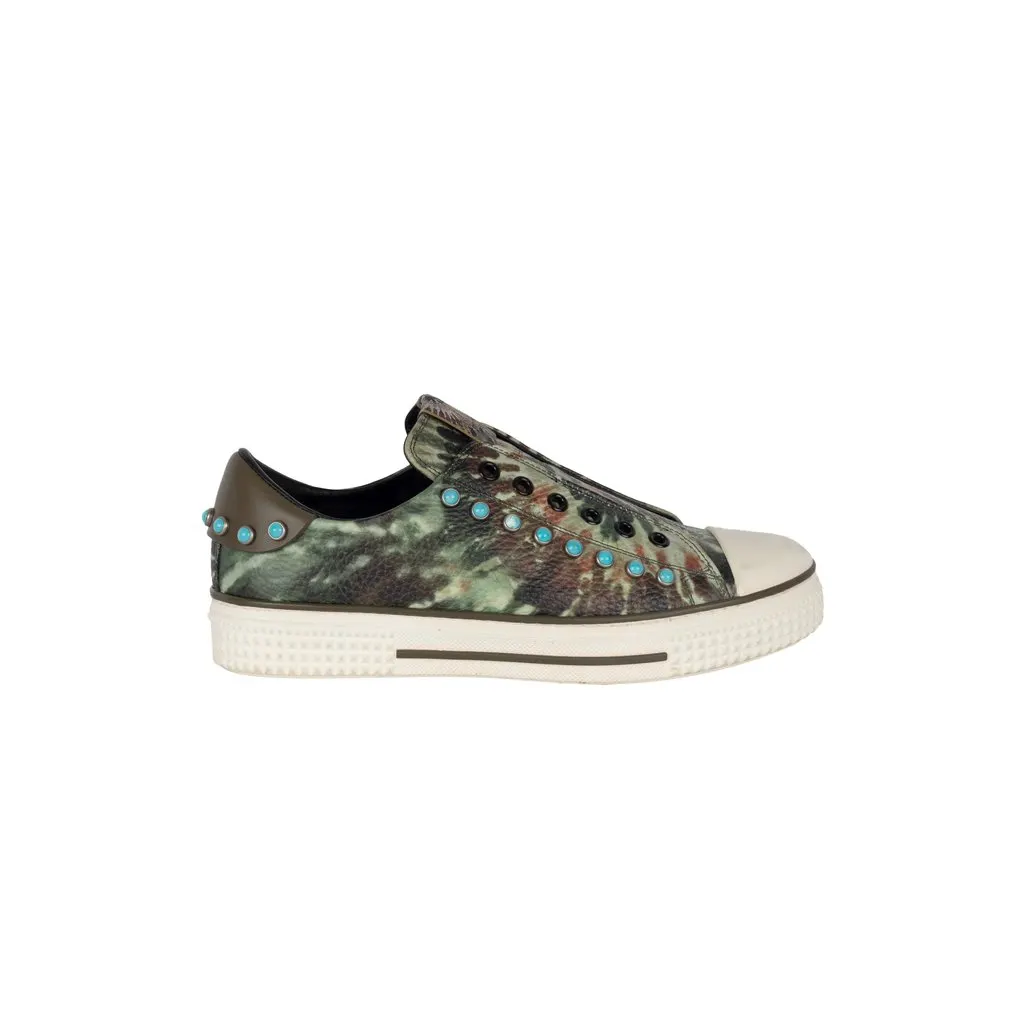 Valentino Rockstud Tie-dye Sneakers - '10s Red Lace Good - Front View