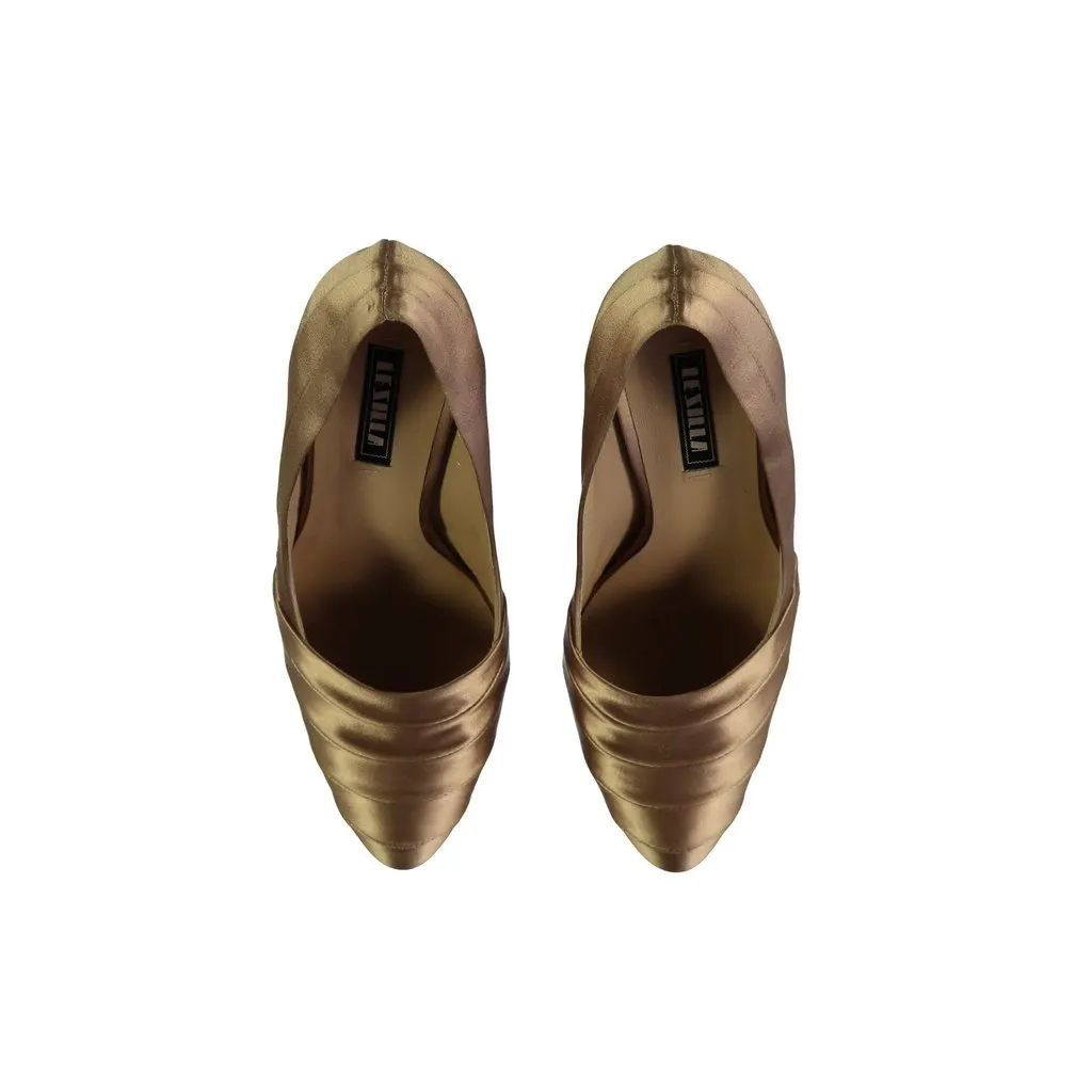 LeSILLA Satin Pumps - '10s Red Satin Good - Back View