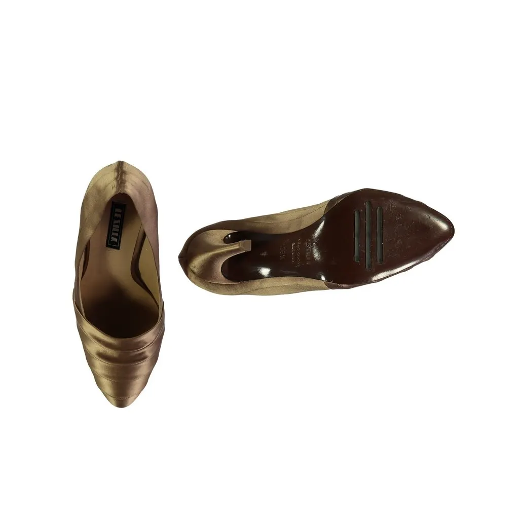 LeSILLA Satin Pumps - '10s Red Satin Good - Inside View
