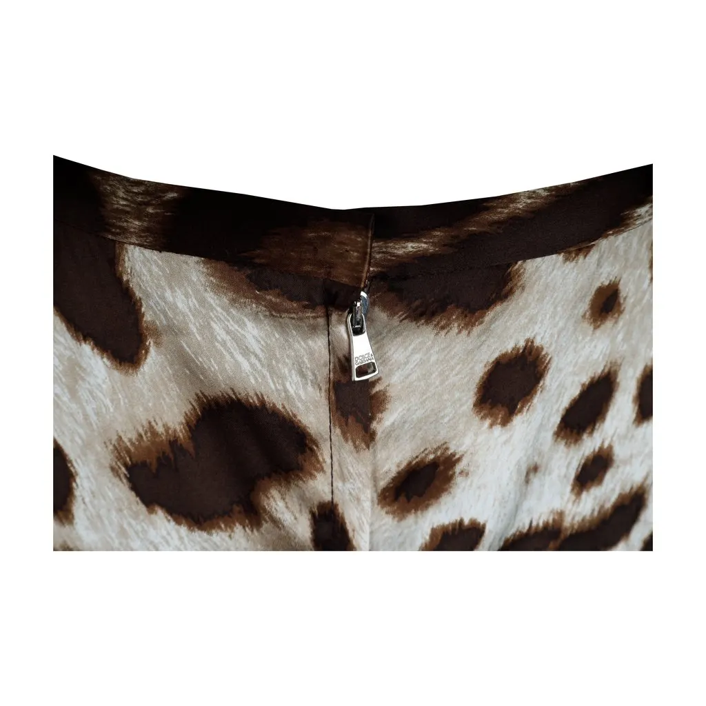 Dolce & Gabbana Leopard Print Skirt - '10s Brown Silk Good - Model View