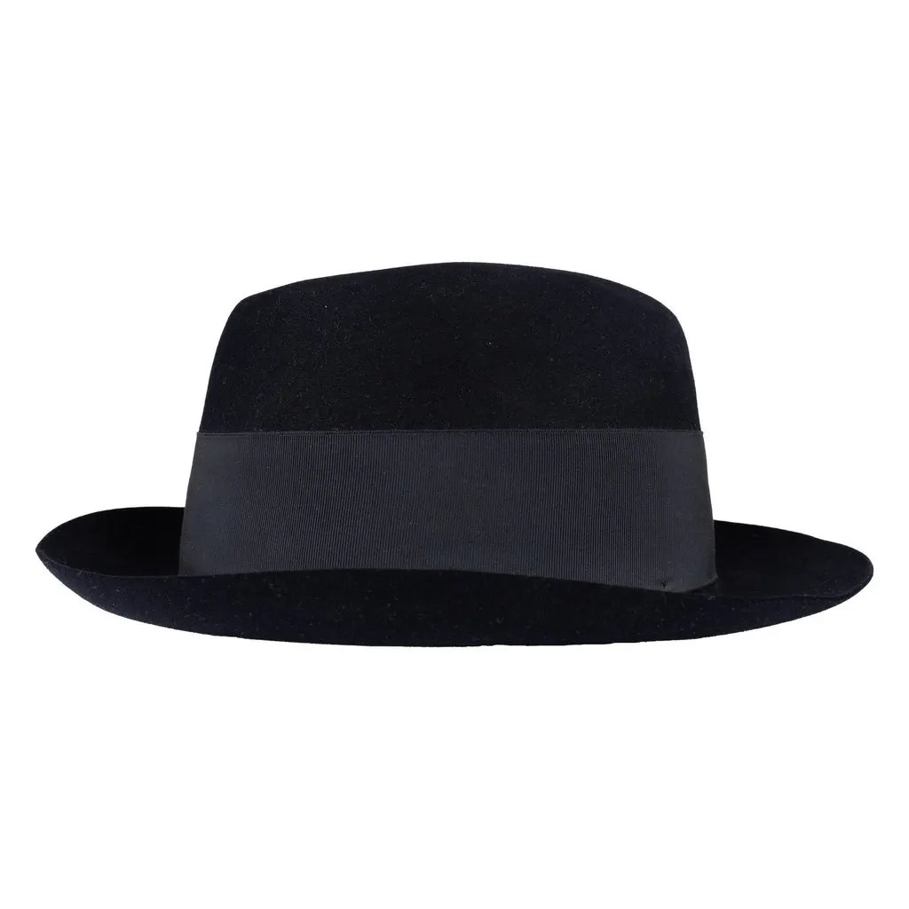 Unsigned Trilby Hat - '00s Black Leather Good - Model View