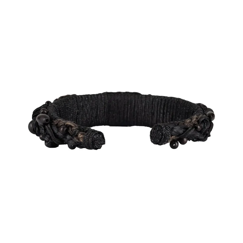 Unsigned Raffia Hairband - '90s Red Good - Model View