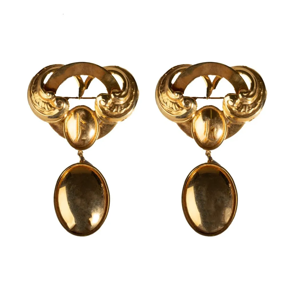 Unsigned Victorian Brooch Set - '90s Red Good - Front View