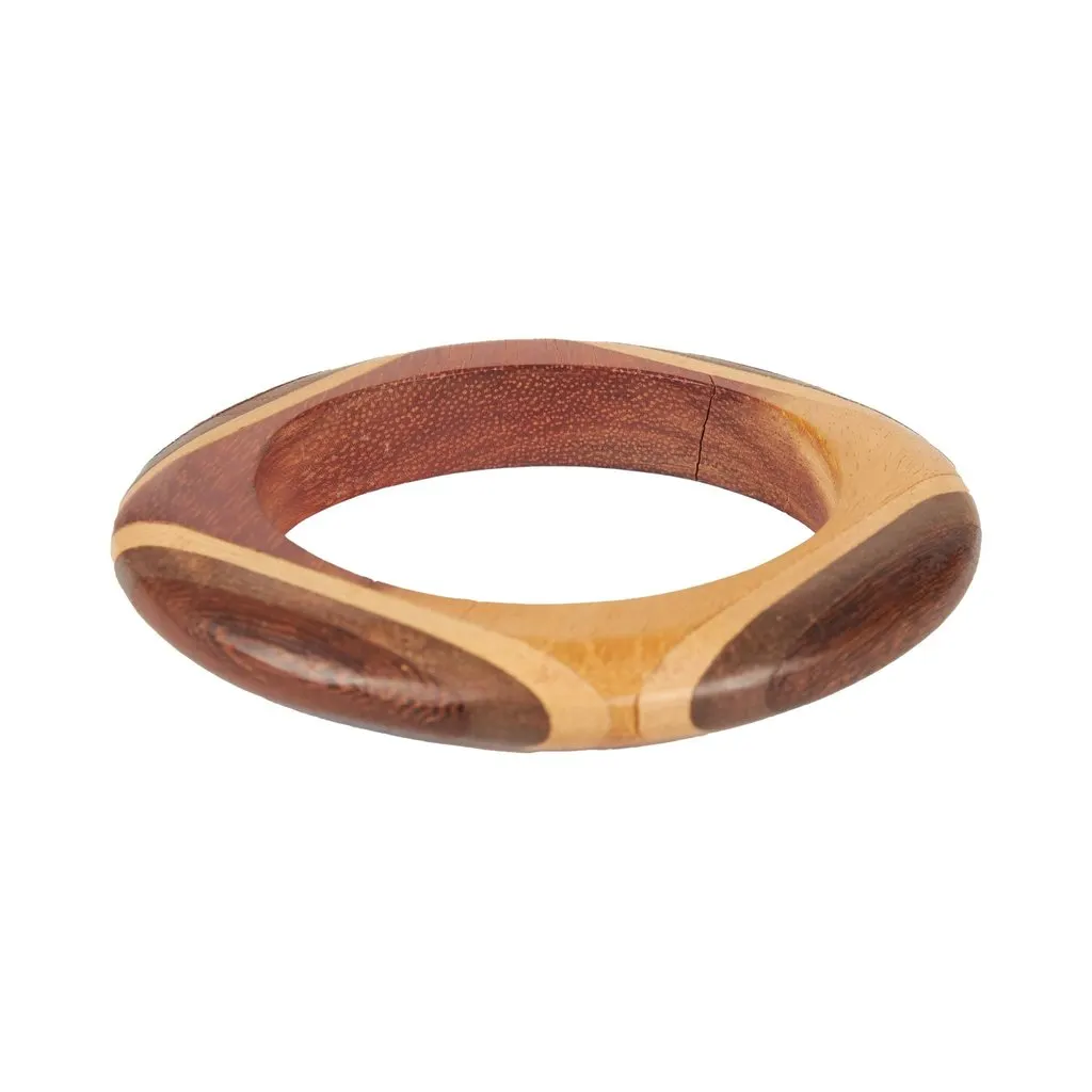 Unsigned Wooden Bangle Set - '90s Brown Good - Model View