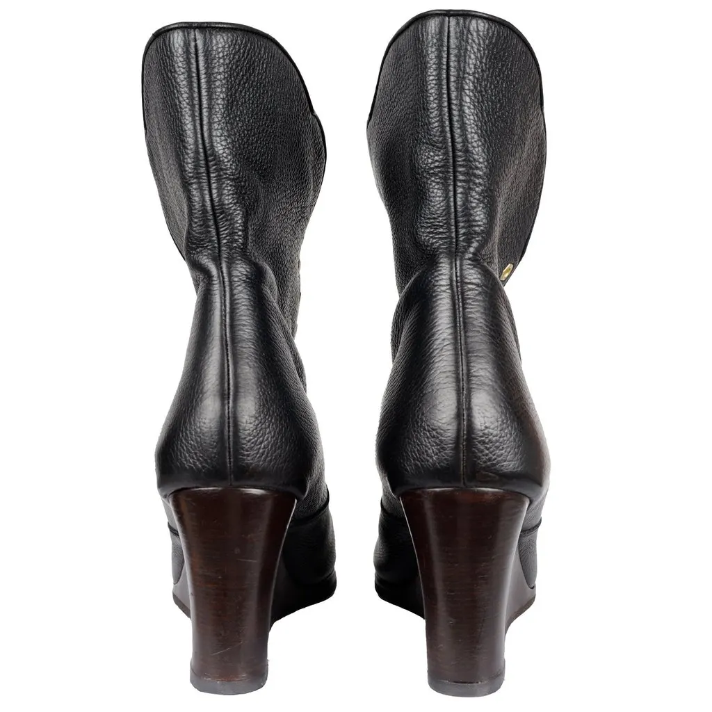 Chloé Eyelet Ankle Boots - '10s Black Leather Good - Inside View