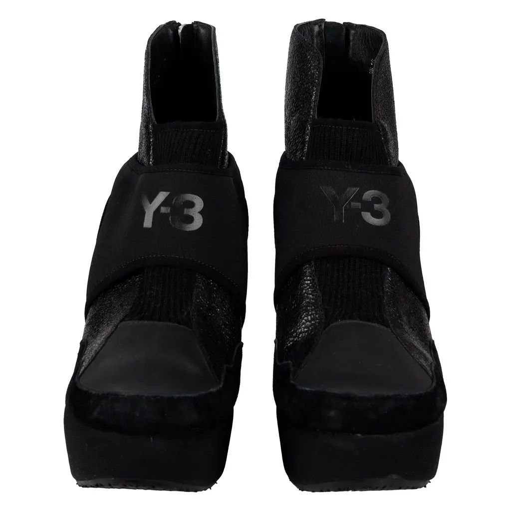 Y-3 Ankle Boots - '10s Black Leather Good - Back View