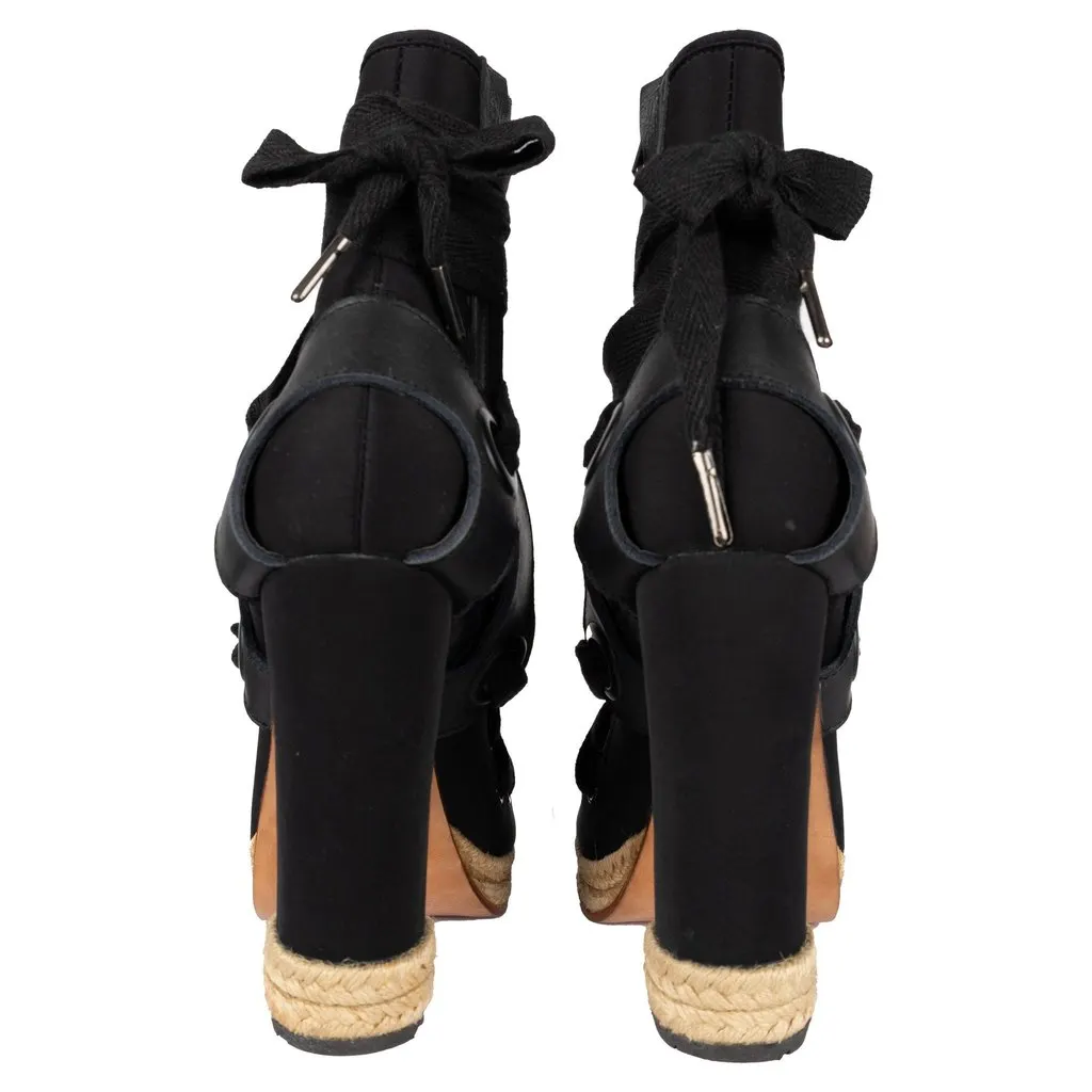 Unsigned Lace-up Heels - '10s Red Lace Good - Inside View
