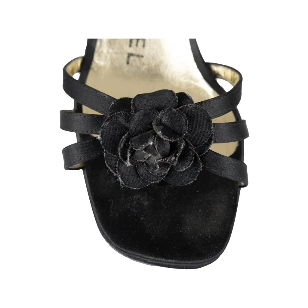 Chanel Slingback Heels - '00s Camel Leather Good - Box View
