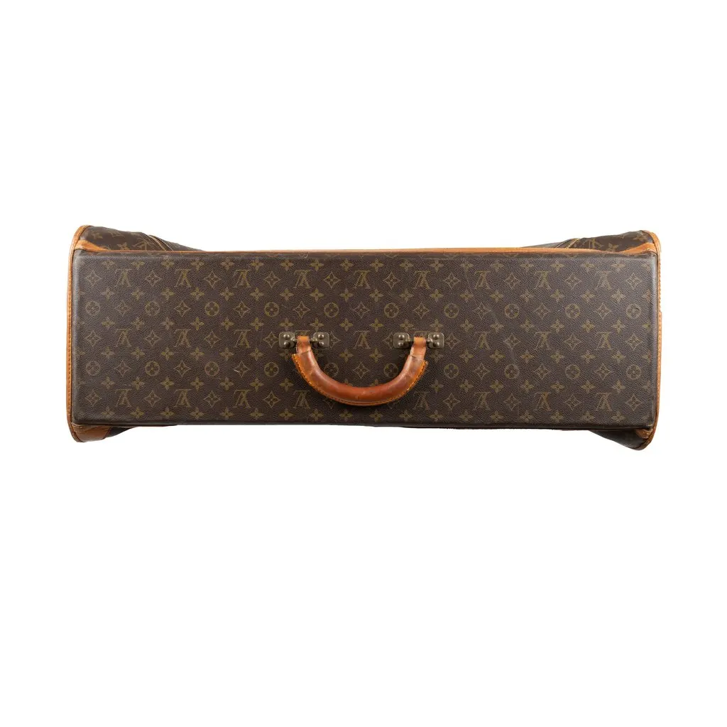 Louis Vuitton Monogram Pullman Travel Bag - '80s Red Canvas Good - Model View