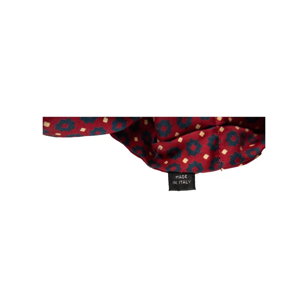 Unsigned Flower Pattern Foulard - '90s Red Silk Good - Box View