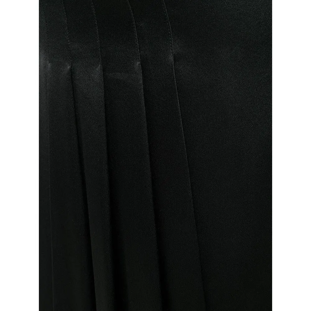 Chanel Black Silk Midi Skirt - '00s Black Silk Good - Model View