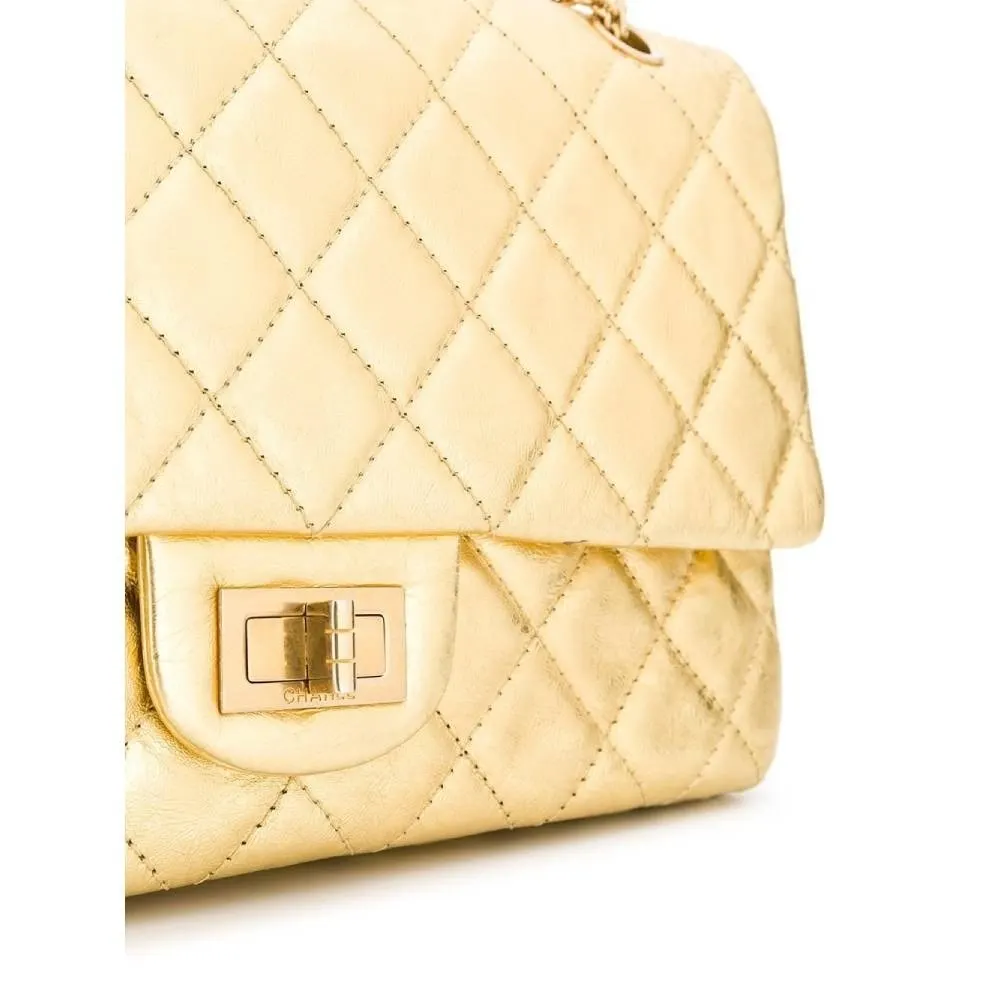 Chanel 2.55 Gold Jumbo Bag - '00s Gold Leather Good - Model View