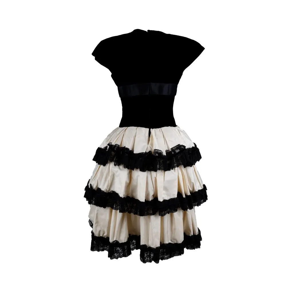 Unsigned Velvet and Lace Pleated Dress - '90s Black Velvet Good - Back View