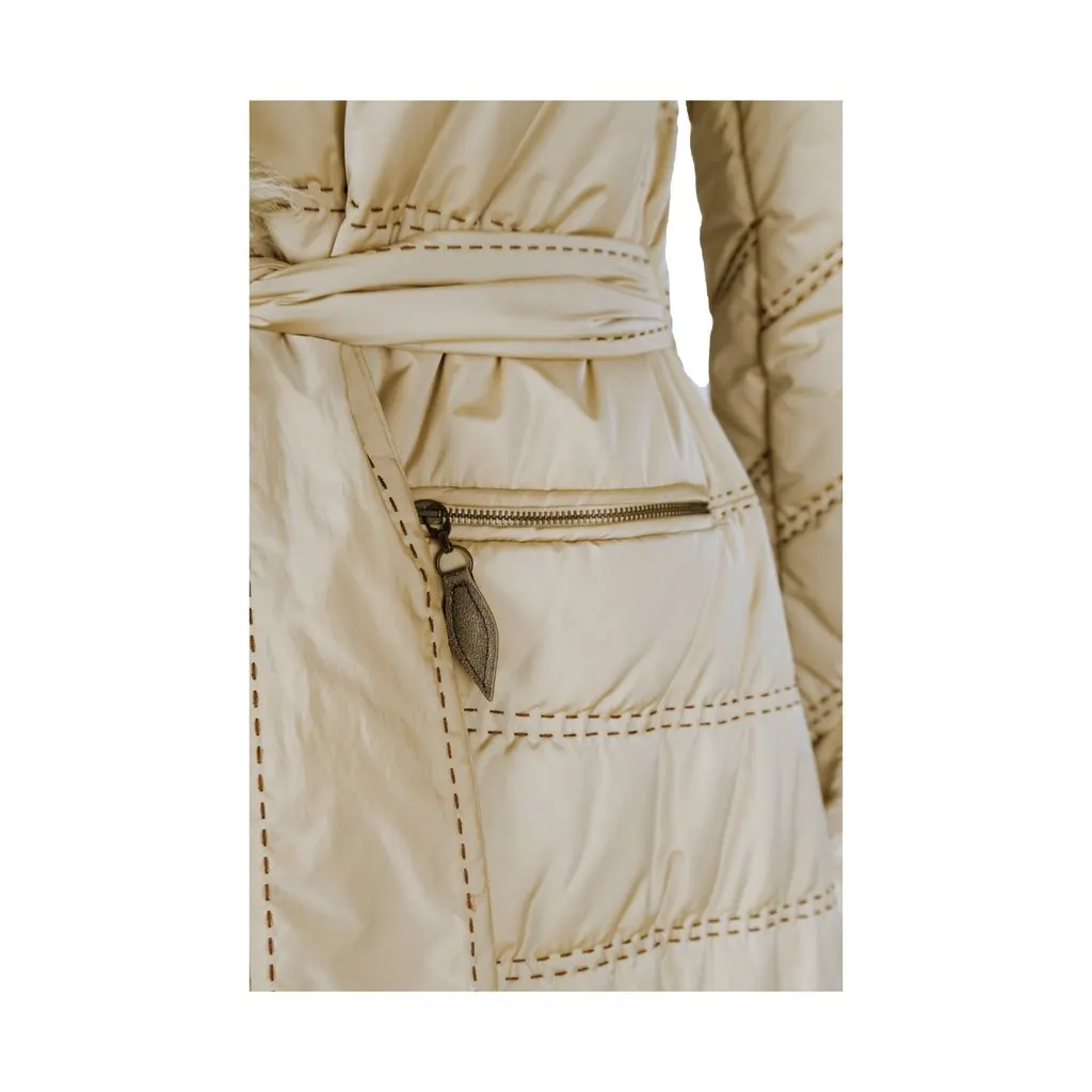 Unsigned Down Jacket With Fur - '10s Beige Good - Model View