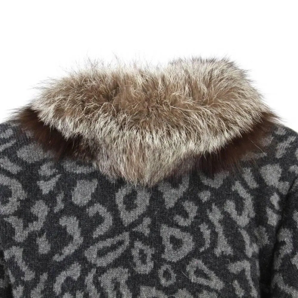 Valentino Cashmere and Fox Fur Cardigan - '80s Grey Wool Good - Model View