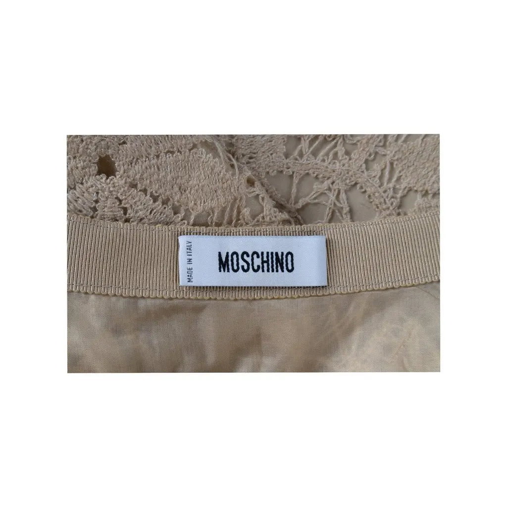 Moschino Embroidered Lace Skirt - '10s Red Lace Good - Model View