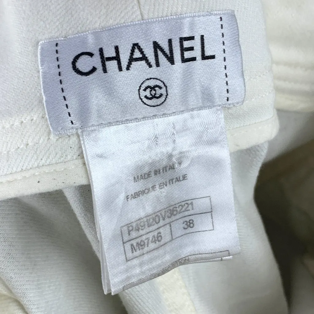 Chanel Trousers Grey Denim Good - Model View